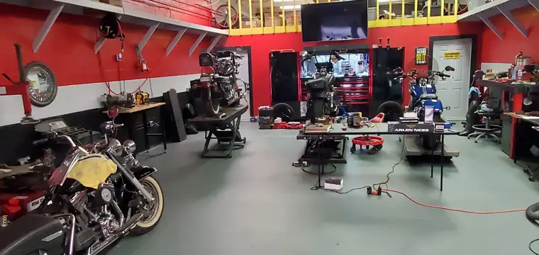 Inside the Roc Da Moto shop